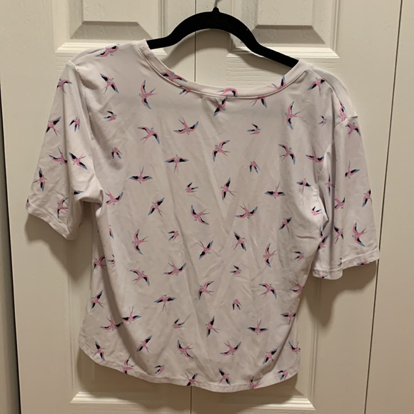 White T-shirt with Birds Print. - Picture 2 of 2